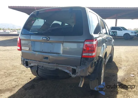 2012 Ford Escape Xls из США, поврежденный, VIN 1FMCU0C75CKB31889